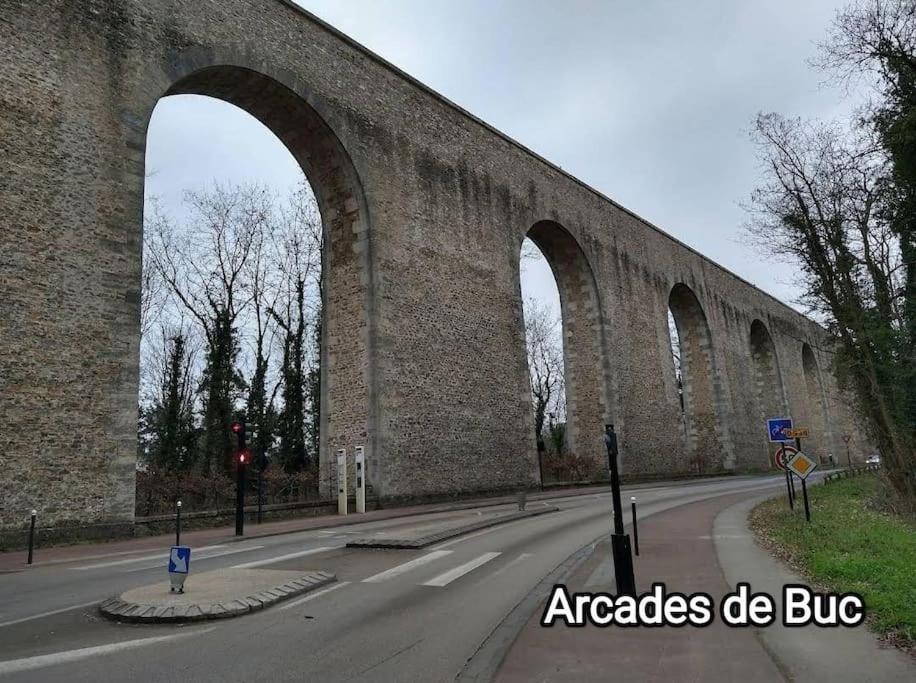 Versailles Trip Appartement Buc  Εξωτερικό φωτογραφία